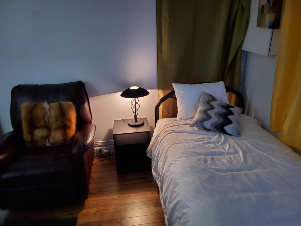 Booking-Eddy- Single Room With Self Check-In Hull Exterior foto